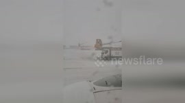 Canada: Blizzard Chaos Halts Flights As Calgary Airport Battles Fierce Snowstorm
