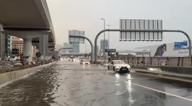 UAE: Rare heavy rains flood parts of UAE