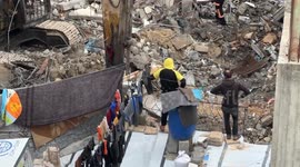 Gaza civil defense continues search for bodies under rubble in Khan Younis