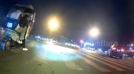 Car collides while turning at busy intersection in Sichuan, China