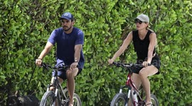 UNCAPTIONED: Gisele Bündchen marries Joaquim Valente