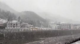 China: Northern China takes measures to address heavy snow's negative impact