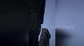 UK: Stonehenge Crowd Gathers As Winter Solstice Unfolds Inside The Ancient Circle