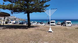 Christmas Eve at Bondi Beach following the Islamist terrorist attack, Sydney, Australia