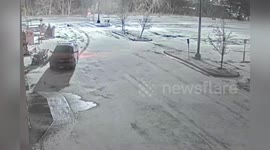 Bungling crooks steal snowblowers but are foiled by them being chained together