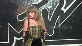 UNCAPTIONED: Taylor Swift honours father with $1 million donation to charity