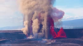 Stunning Footage of Kilauea Eruption
