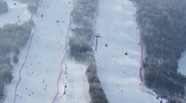 China: China's ski resorts report 10 pct visitor growth in first month of new snow season