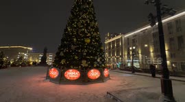 Russia: Snowfall in Moscow