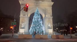 US: Several Inches of Snow Forecast for NYC, Prompting Travel Warnings Across City