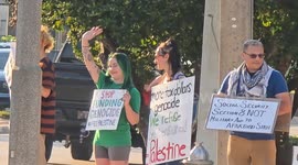 Palestine Protesting in Boca Raton Florida