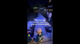 Family hires party bus to tour Chicago’s holiday lights—530K Instagram views