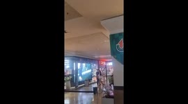 Heavy rain triggers flooding inside Buenos Aires shopping mall