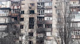 Odesa, Ukraine.
Russian military Shahed drones struck residential buildings.
A family and three children have been hospitalized.