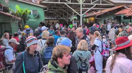 Peru: Train Crash Leaves Passengers Stranded at Aguas Calientes Station
