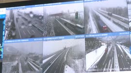 China: New Year holiday railway travel rush starts across China