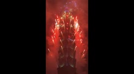 Taiwan: Taipei 101 Fireworks Light Up New Year’s Eve Countdown 2