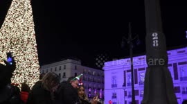 Madrid enters 2026 with light show and fireworks