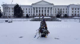 Ukraine's Kramatorsk marks year’s end with Christmas trees in city square