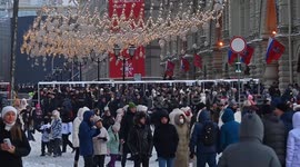 Russians gather at Moscow's historic Red Square ahead of New Year