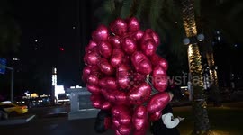 Thousands release balloons after New Year countdown in Guangzhou