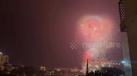 Vietnam rings in the New Year with fireworks displays