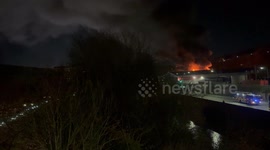 Large Fire adjacent to Meadowhall Sheffield filling th centre with smoke and causing the fire alarms to sound intermittently