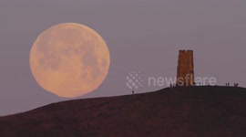Spectacular Supermoon Sets Behind Glastonbury Tor - January 3rd, 2026