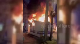 Iran: Iran Protests Spread: Police Kiosk Burned in Mahallat