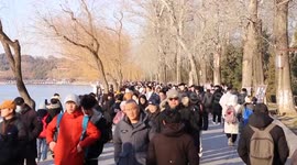 China: China sees rise in New Year travel and spending