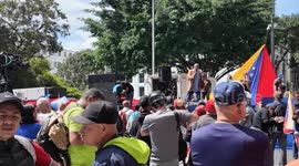 Venezuela: Venezuelans gather in capital to condemn US military attacks, capture of Maduro