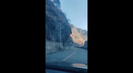 Massive landslide captured on mountain road in Sichuan, China