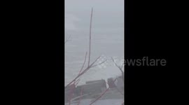 US: Strong Winds Create Large Waves on Lake Erie Near Wickliffe