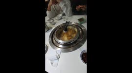 Pot lid pops off during cooking in Neimenggu, China