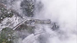 China: Rime, snow turn mountains, scenic spots into winter attractions