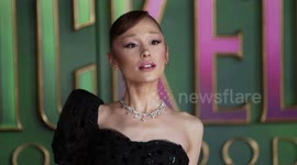 UNCAPTIONED: Ariana Grande teases upcoming Eternal Sunshine Tour