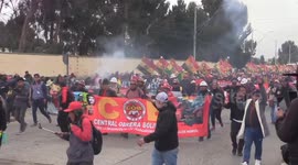 Bolivia: Thousands March in La Paz Against Fuel Subsidy Cuts