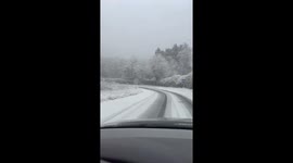 Heavy snowfall blankets N118 highway near Bièvres in Essonne, France