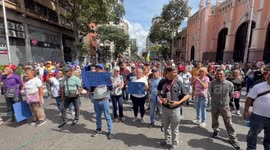 Hundreds of Maduro supporters hold rally near Miraflores Palace in Caracas