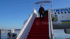 Zelenskyy arrives in Paris for 'coalition of the willing' summit (2)