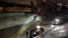 US, Los Angeles: Highland Park Pursuit Ends With Suspect Driving Into Storm Drain And Lighting Car On Fire
