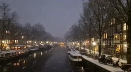 Netherlands: Heavy Snow Cancels Flights and Halts Trains Around Amsterdam 3