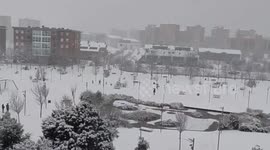 Spain: Heavy Snow Blankets Gasteiz