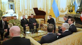 Zelenskyy holds talks with Witkoff and Kushner in Paris