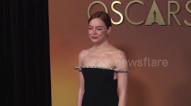 UNCAPTIONED: Emma Stone gets 'choked up' remembering 'ultimate hero' Diane Keaton