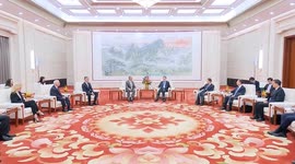 China: Chinese vice premier meets Disney CEO