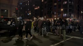 US: Noise Protest Targets Minneapolis Hotel Where ICE Agents Believed to be Staying 2