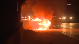 US, Los Angeles: Pomona Car Fire On Eastbound 10 Freeway