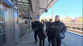 Police arrest protesters during Luxemburg–Liebknecht march in Berlin