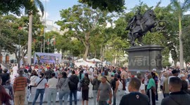 Hundreds of faithful gather in Caracas to demand release of Venezuelan President Maduro and his wife